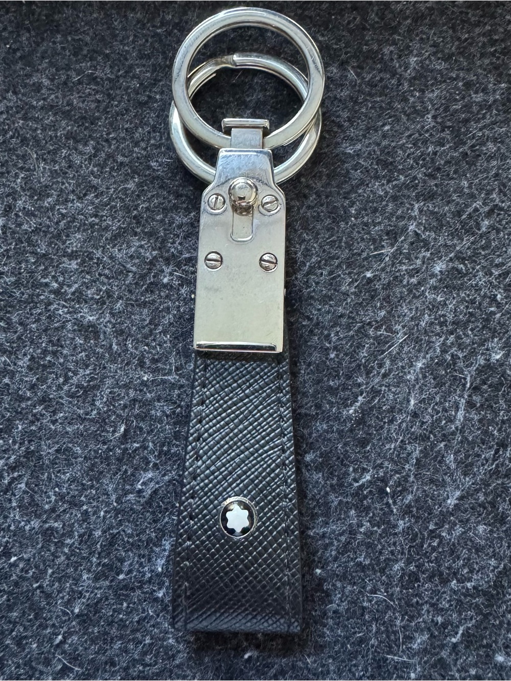 Montblanc Sartorial Loop MB Keychain Black Leather Men Key Ring